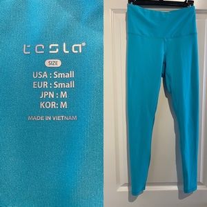 Tesla Leggings